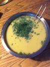 Hvidkålssuppe med peberrod